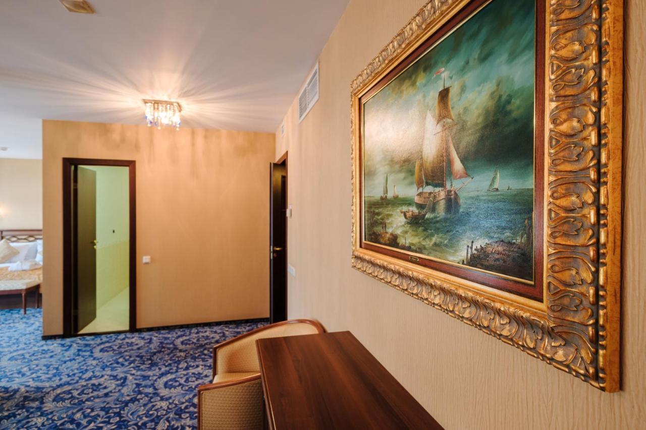 Smolninskaya Hotel Санкт Петербург Екстериор снимка